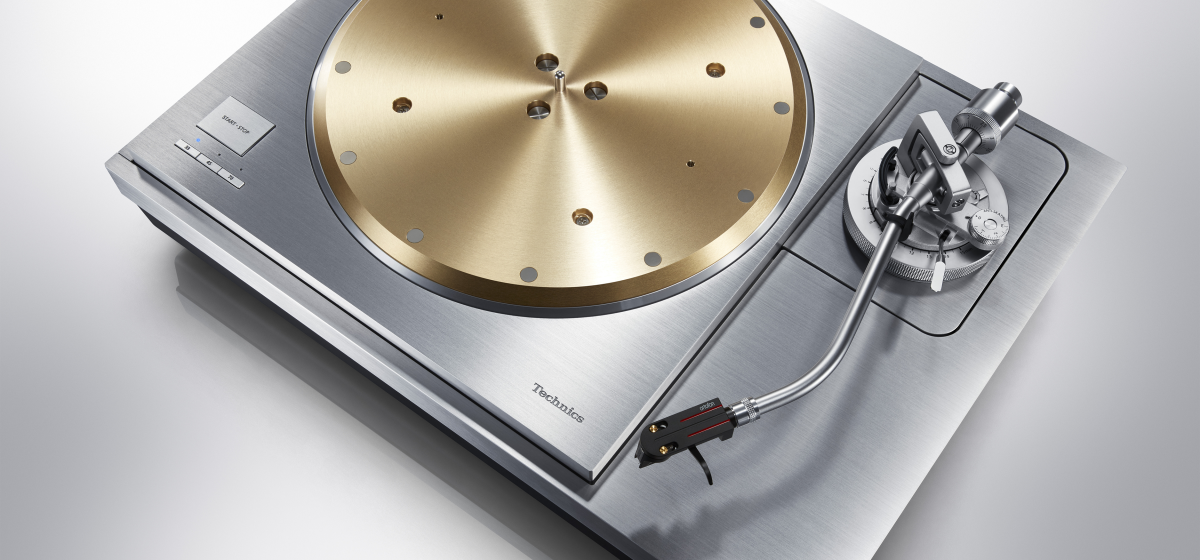 Technics SL-1000RE-S ast 1242949.png.pub.crop.pc.thumb.640.1200